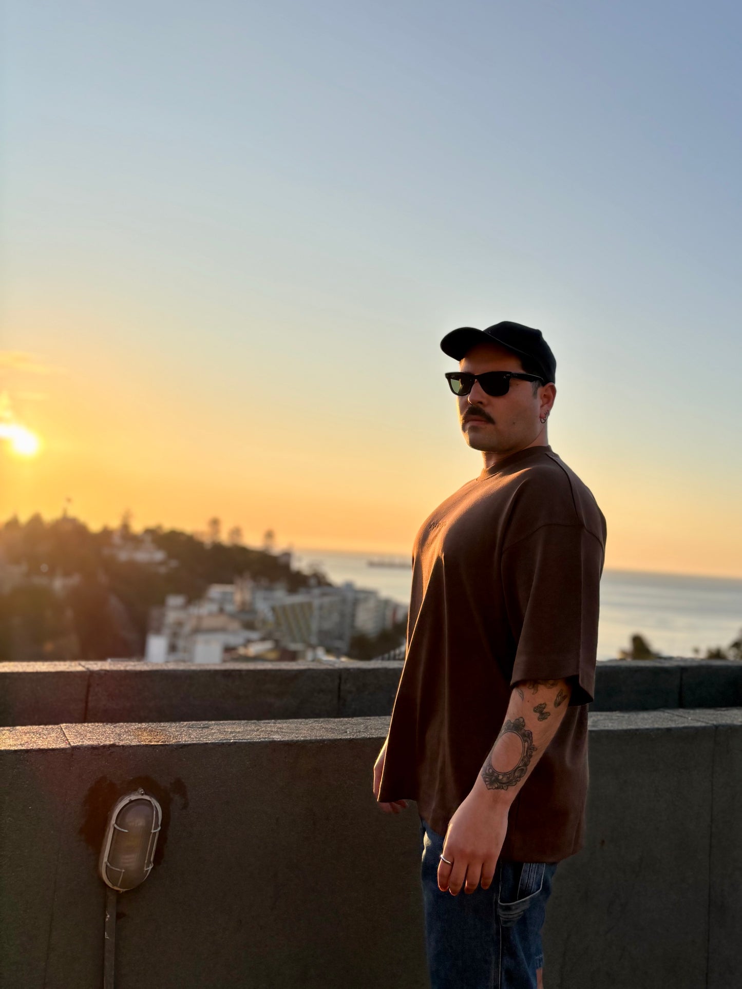 POLERA BOXY OVERSIZED (HEAVYWEIGHT)